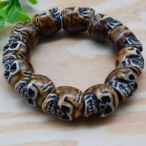 Painted Stone Skull Stretch Bracelett